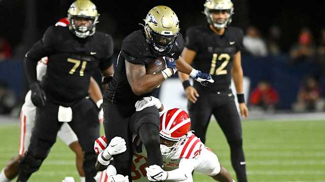 Mater Dei vs St John Bosco October 13, 2023 Photo-Heston Quan63